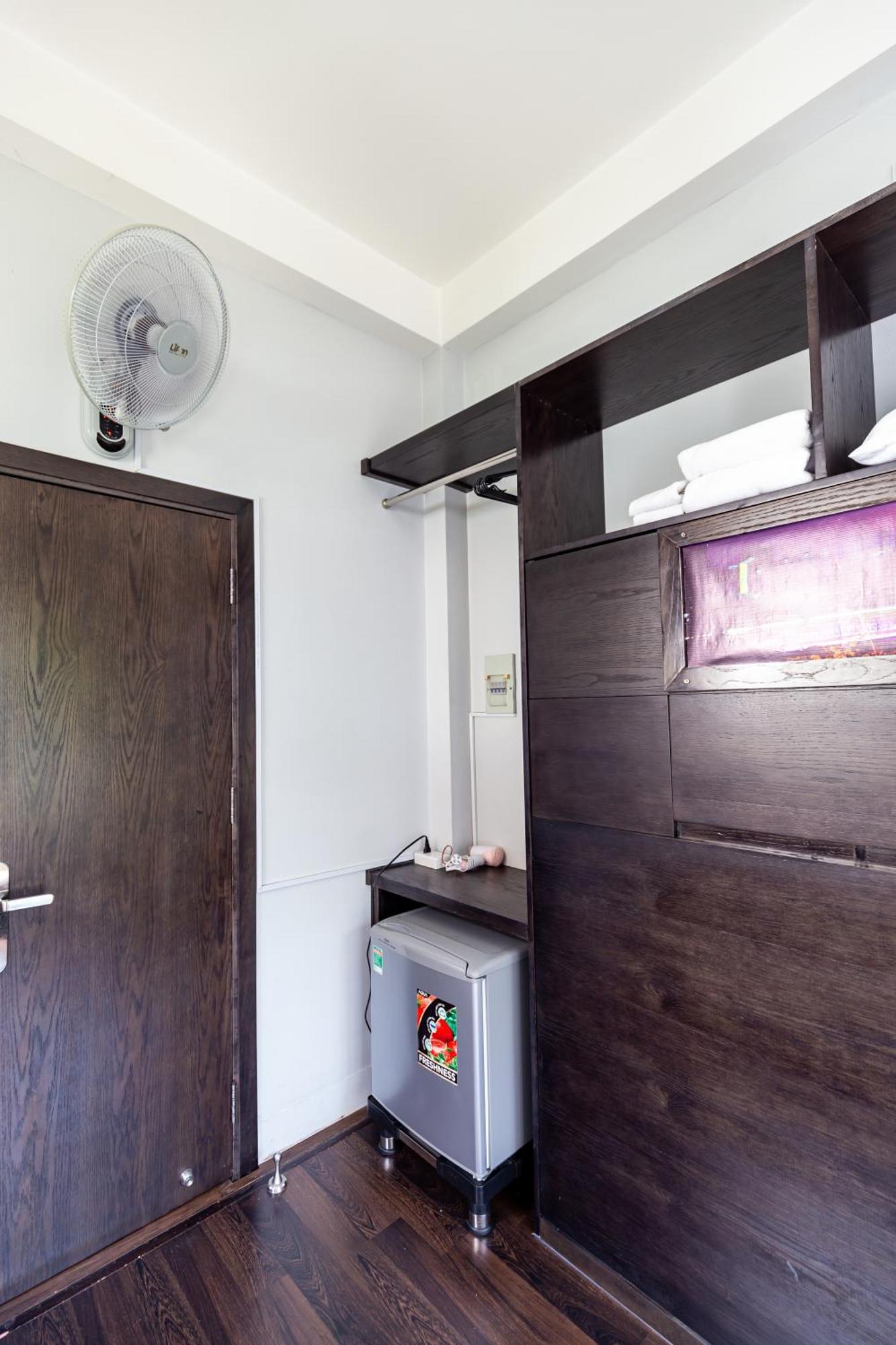 Cozy Riverview Of Livinginn Хошимін Екстер'єр фото