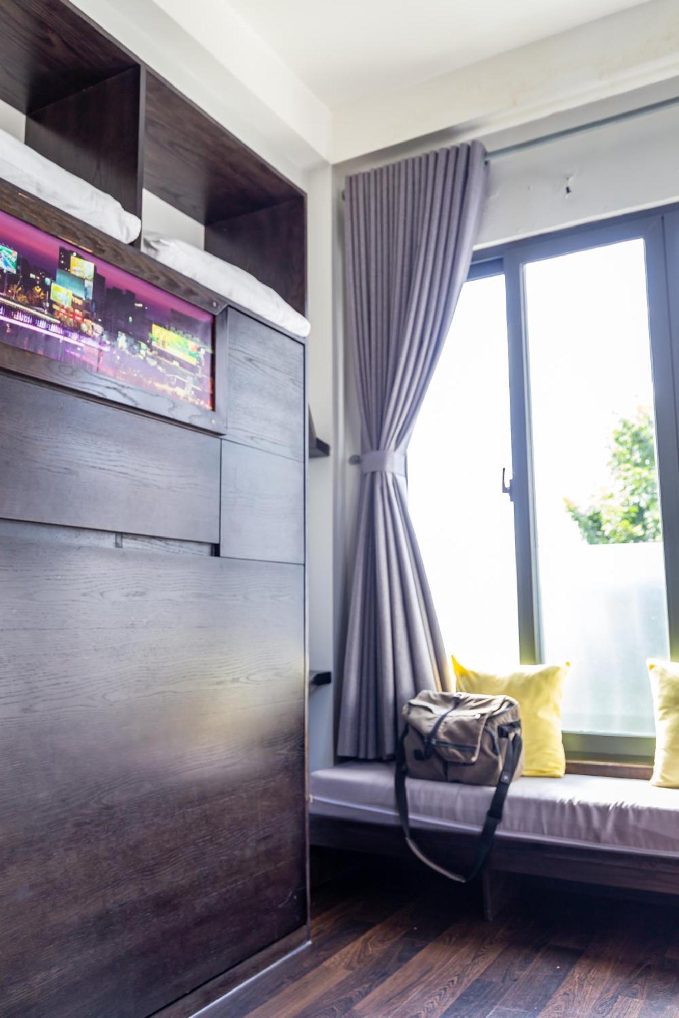 Cozy Riverview Of Livinginn Хошимін Екстер'єр фото