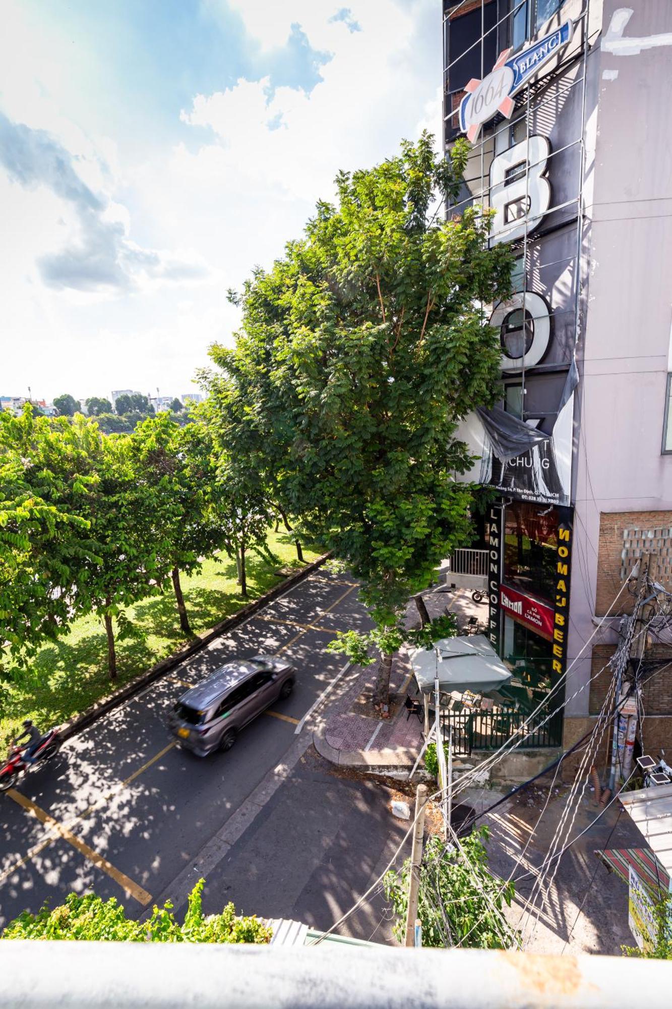 Cozy Riverview Of Livinginn Хошимін Екстер'єр фото